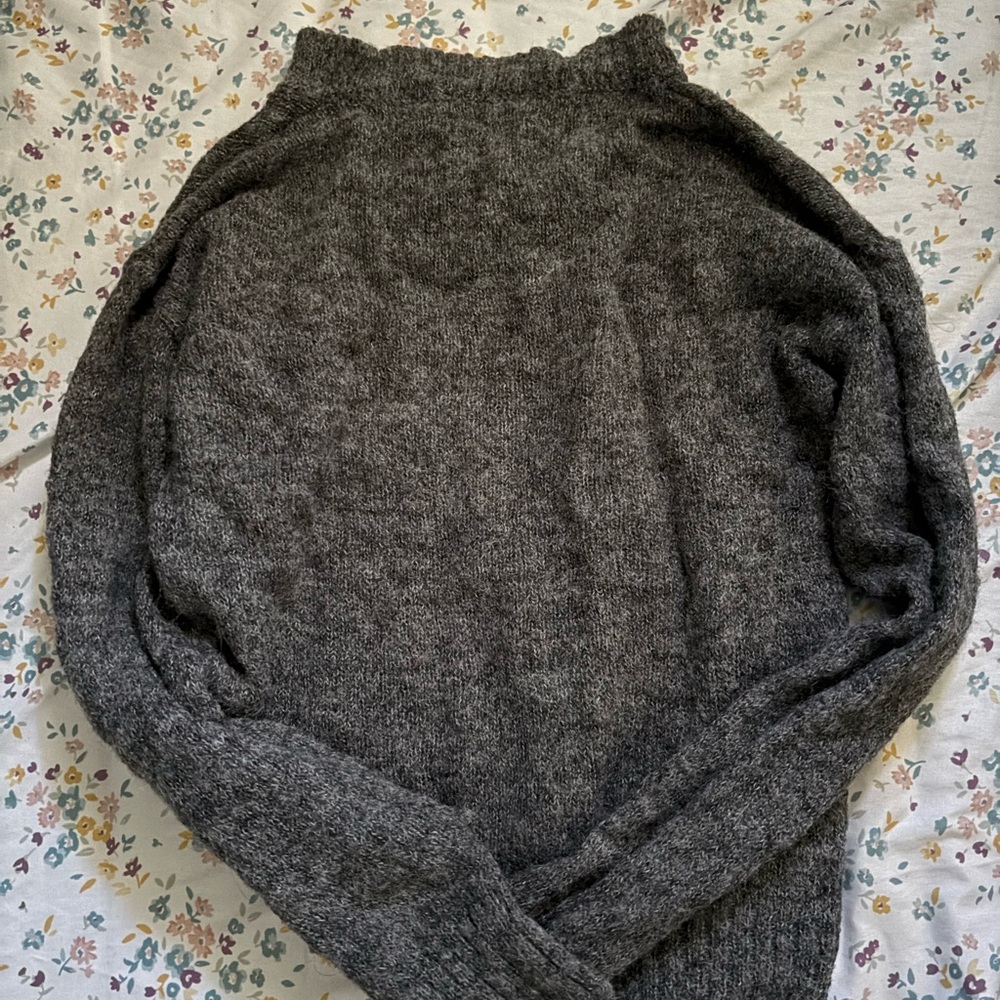 Women's Gray V-Neck Sweater